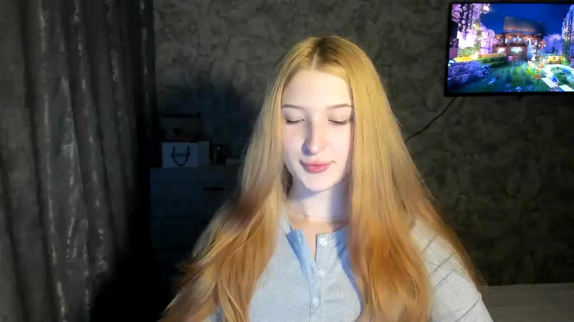 Gallery image thumbnail from Ilona_Here's myfreecams stream on, 03/06/2026, 17:28 image 8 of 20