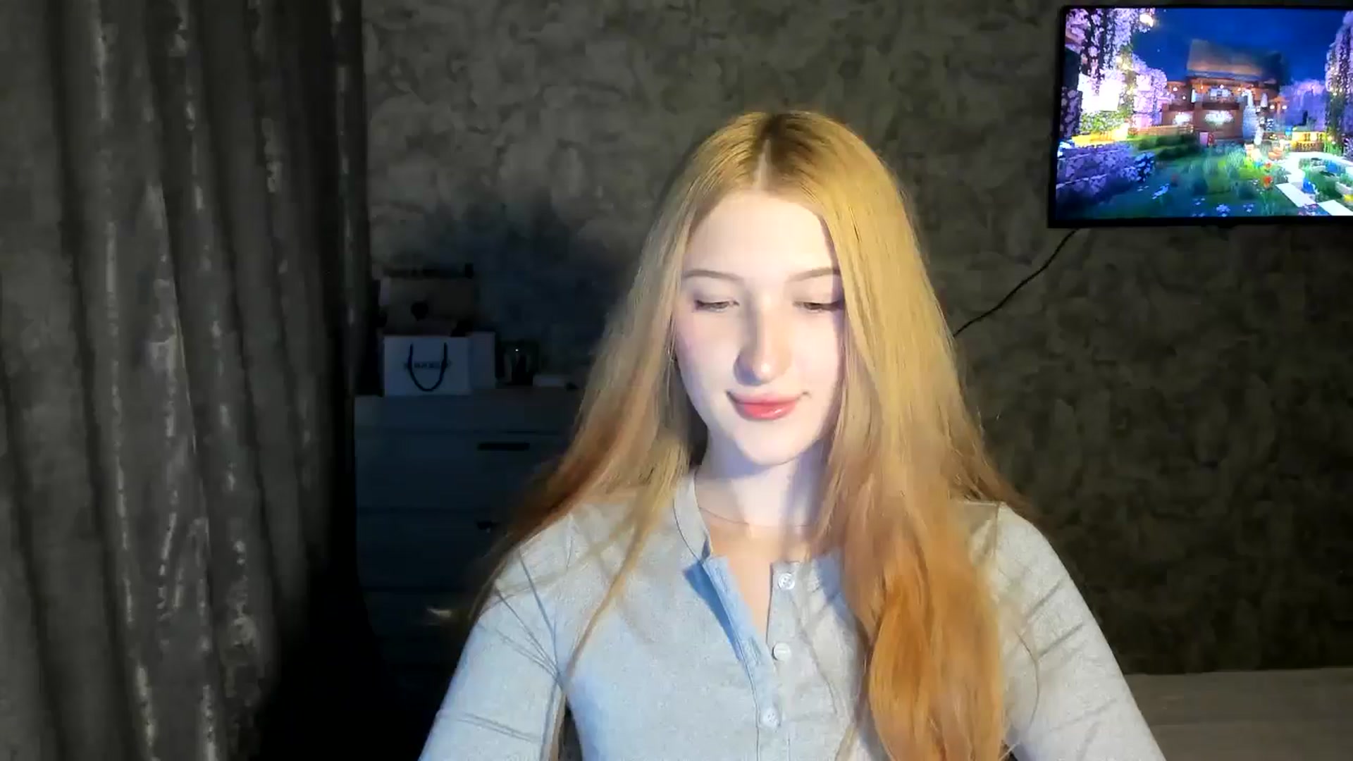 Gallery image thumbnail from Ilona_Here's myfreecams stream on, 03/06/2026, 17:28 image 18 of 20