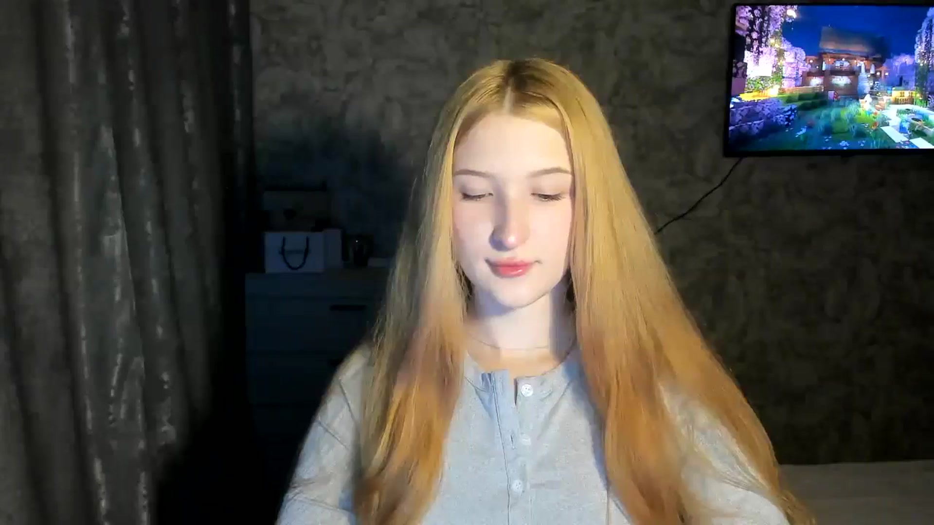 Gallery image thumbnail from Ilona_Here's myfreecams stream on, 03/06/2026, 17:28 image 5 of 20