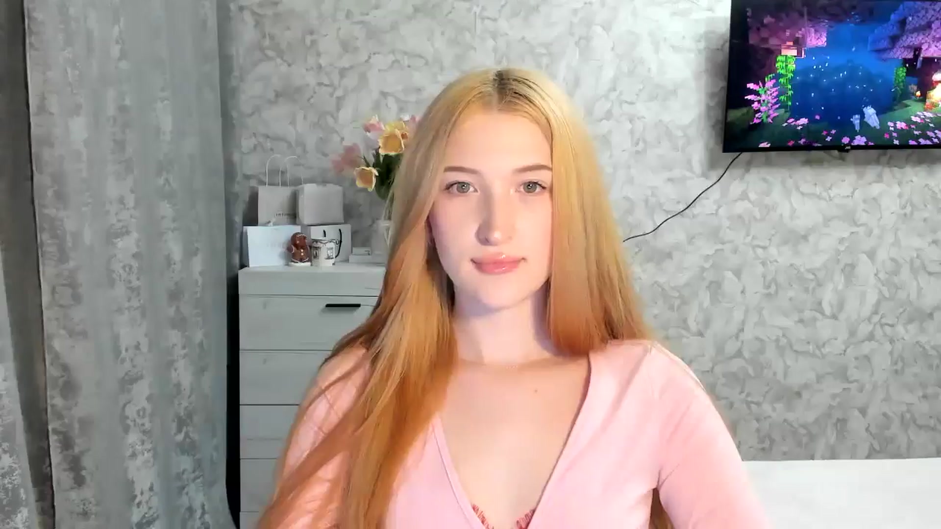 Gallery image thumbnail from Ilona_Here's myfreecams stream on, 03/10/2026, 17:16 image 5 of 20