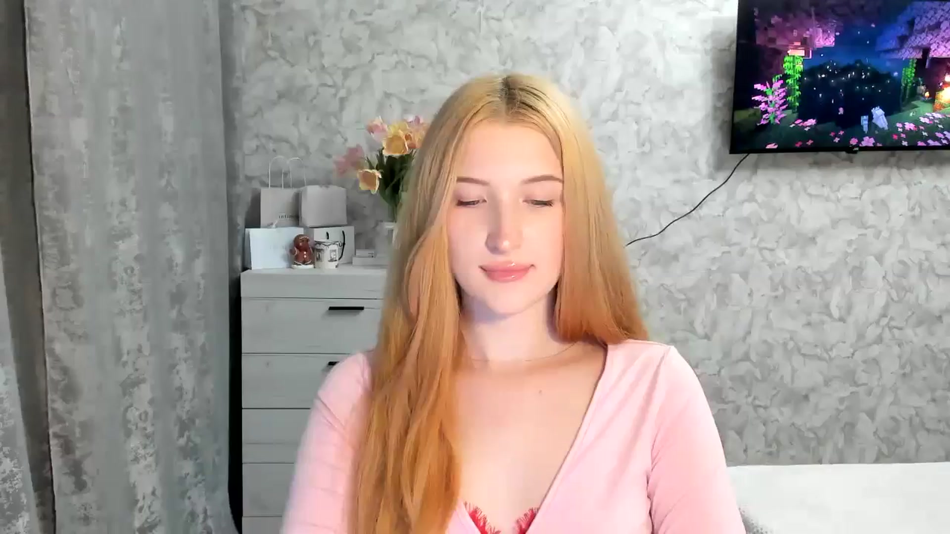 Gallery image thumbnail from Ilona_Here's myfreecams stream on, 03/10/2026, 17:16 image 16 of 20