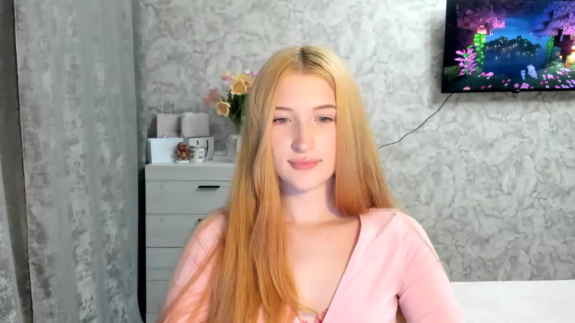 Gallery image thumbnail from Ilona_Here's myfreecams stream on, 03/10/2026, 17:16 image 4 of 20