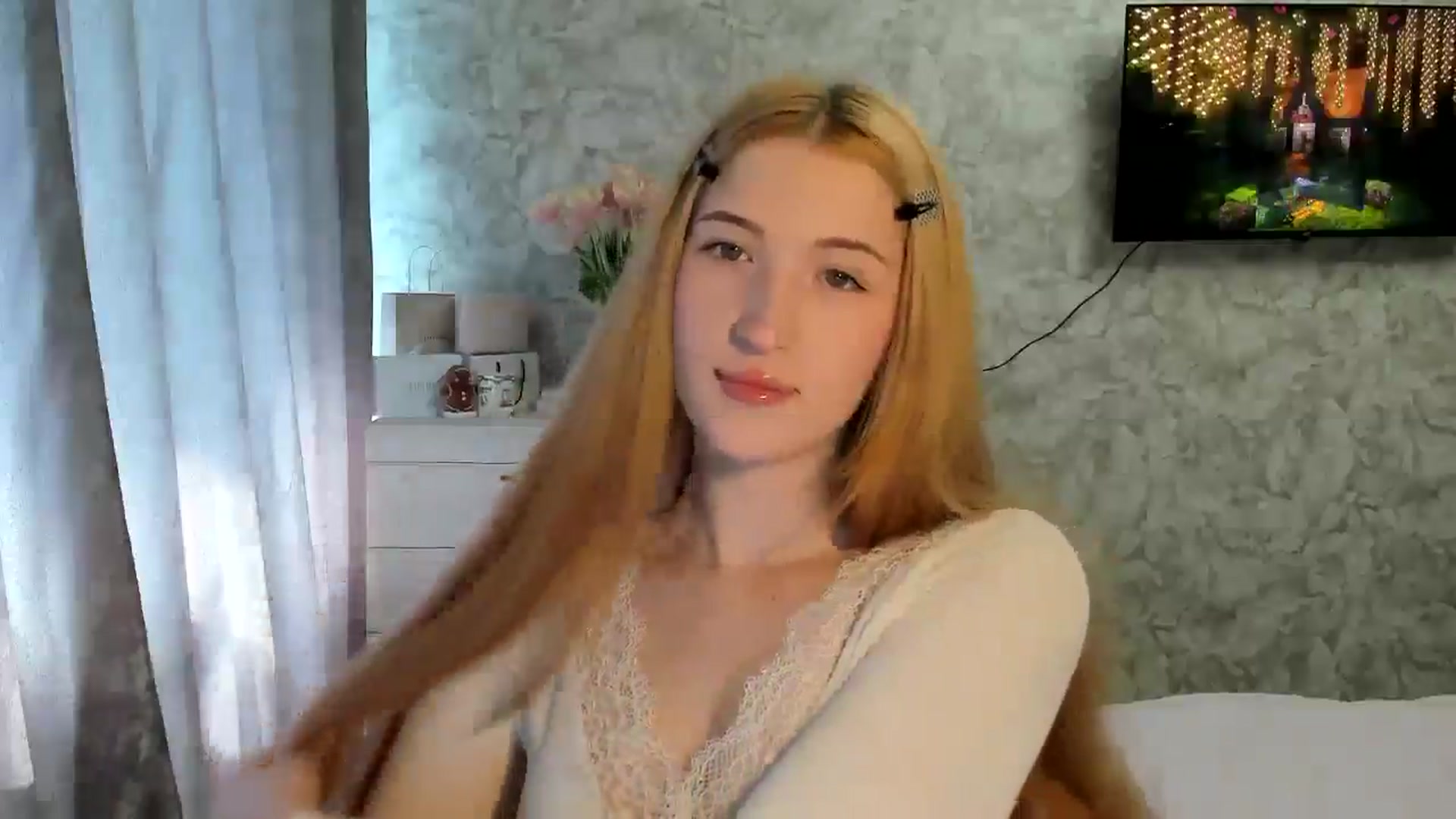 Gallery image thumbnail from Ilona_Here's myfreecams stream on, 03/11/2026, 10:25 image 14 of 20