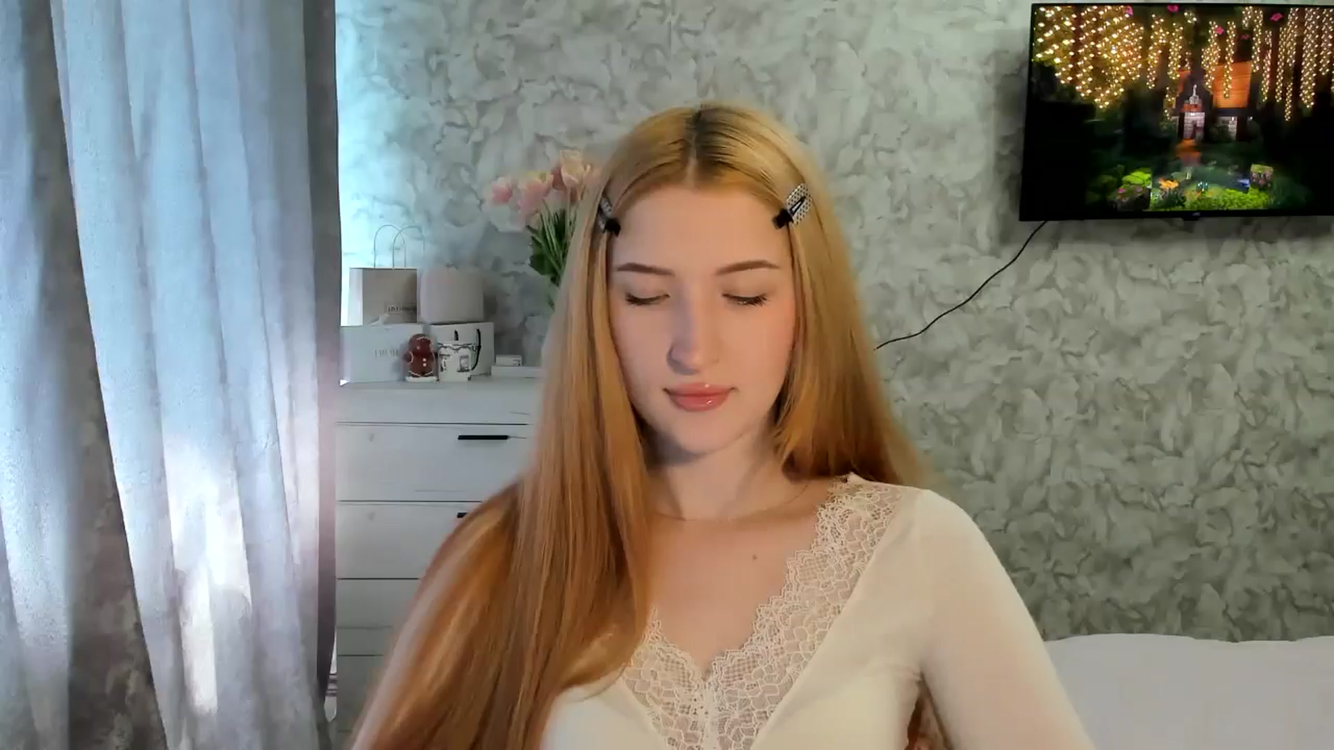 Gallery image thumbnail from Ilona_Here's myfreecams stream on, 03/11/2026, 10:25 image 6 of 20