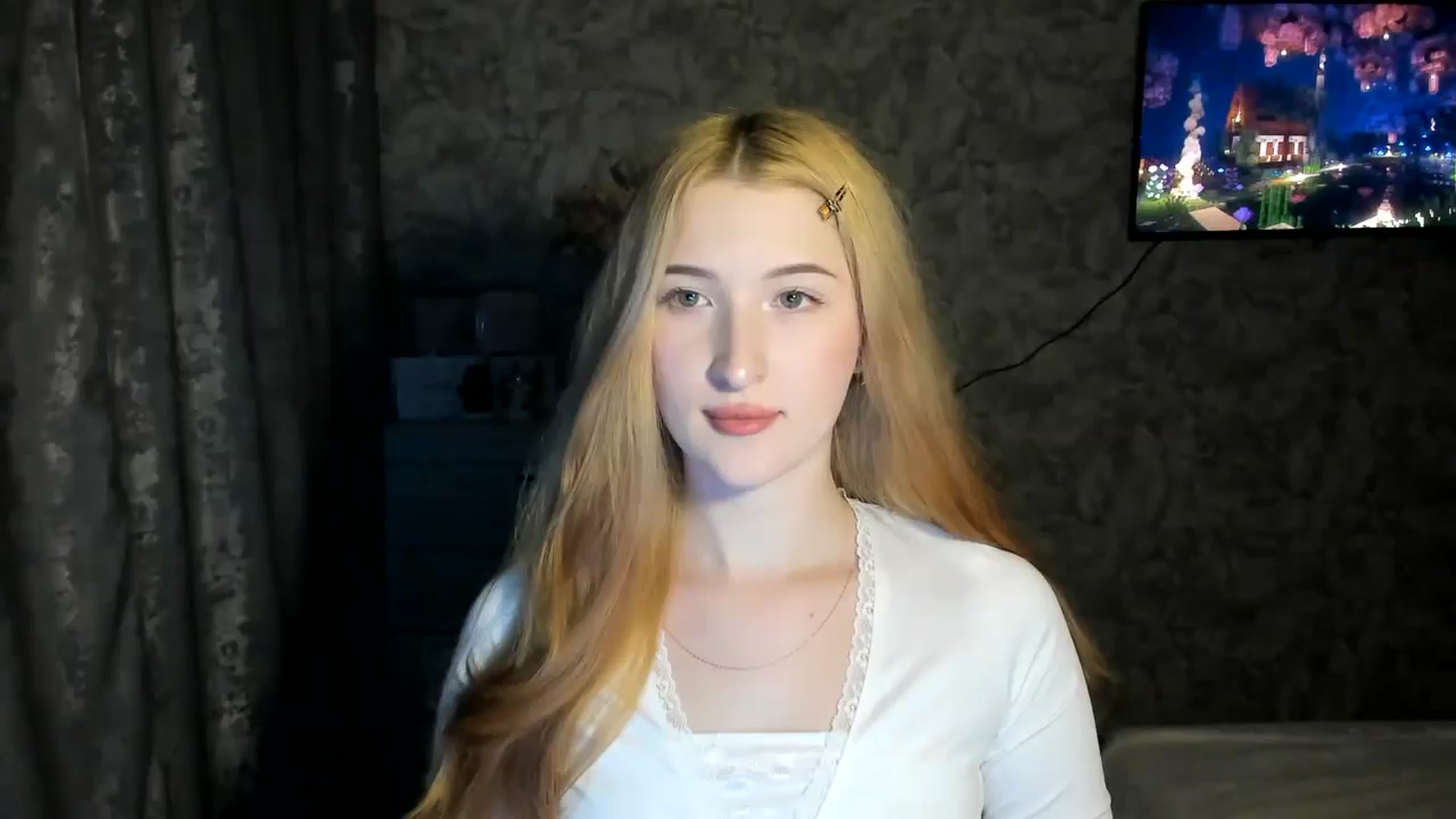 Gallery image thumbnail from Ilona_Here's myfreecams stream on, 03/12/2026, 17:24 image 4 of 20