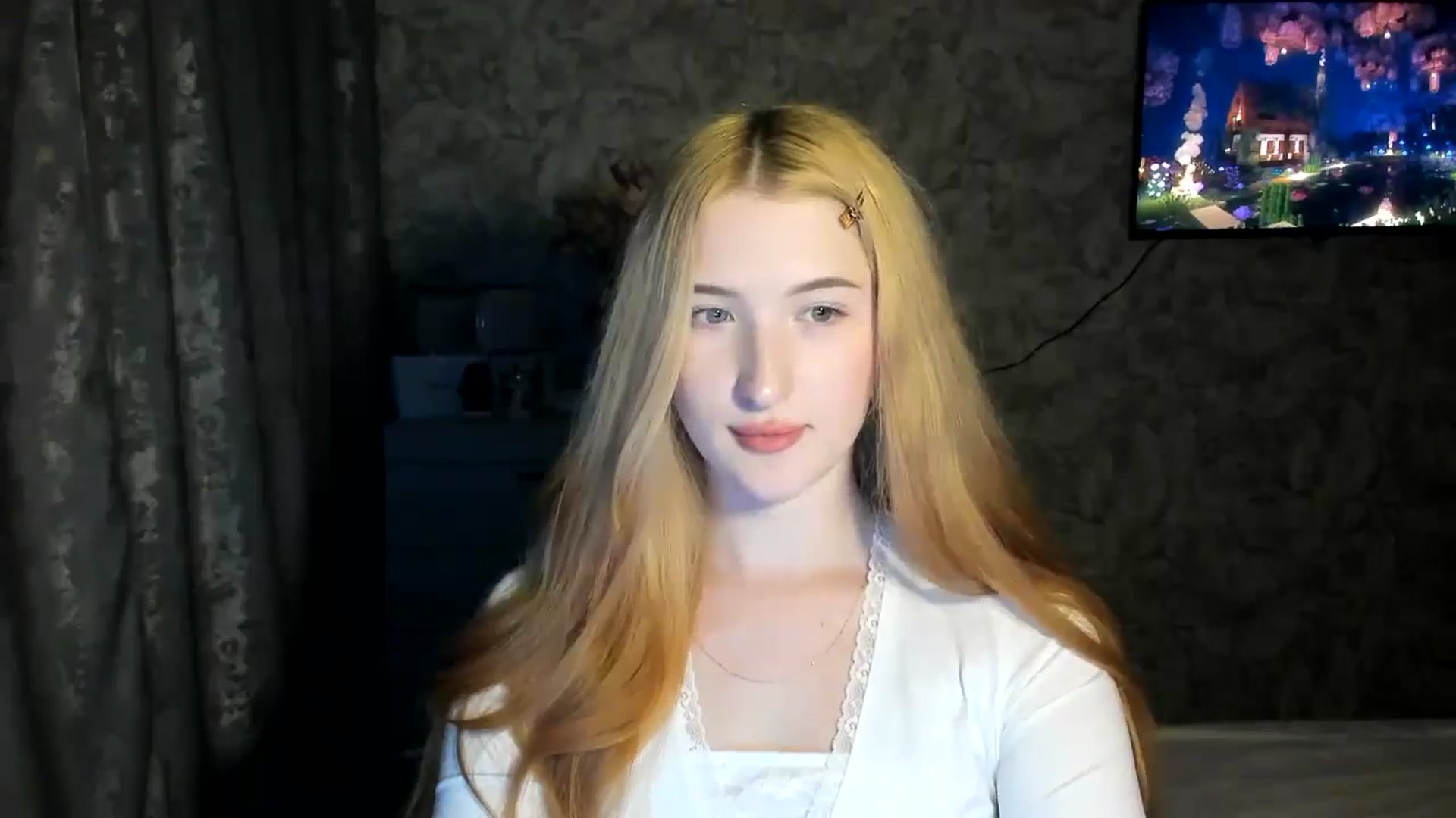 Gallery image thumbnail from Ilona_Here's myfreecams stream on, 03/12/2026, 17:24 image 11 of 20