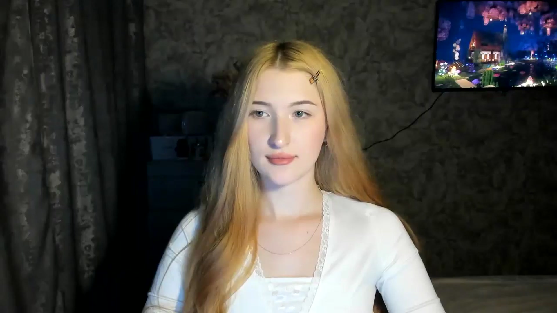 Gallery image thumbnail from Ilona_Here's myfreecams stream on, 03/12/2026, 17:24 image 2 of 20