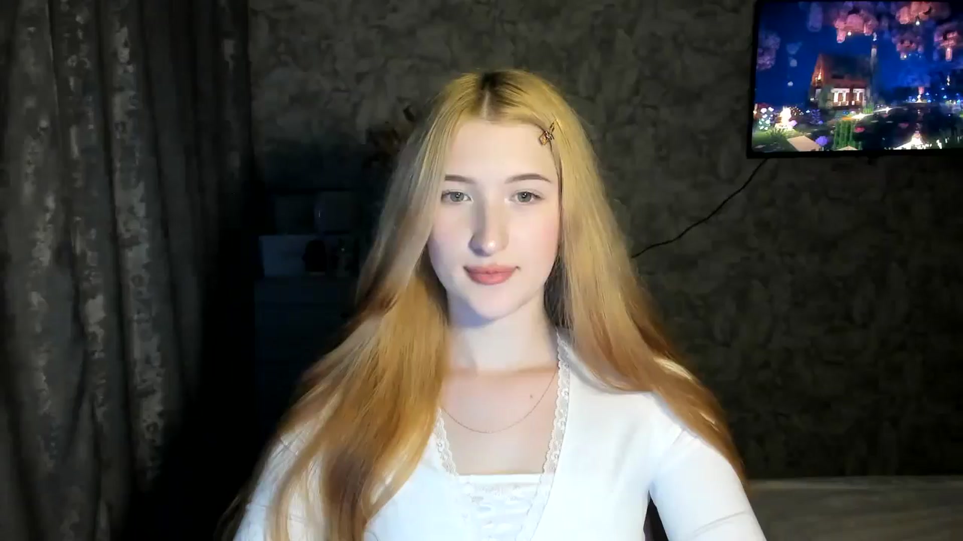 Gallery image thumbnail from Ilona_Here's myfreecams stream on, 03/12/2026, 17:24 image 18 of 20