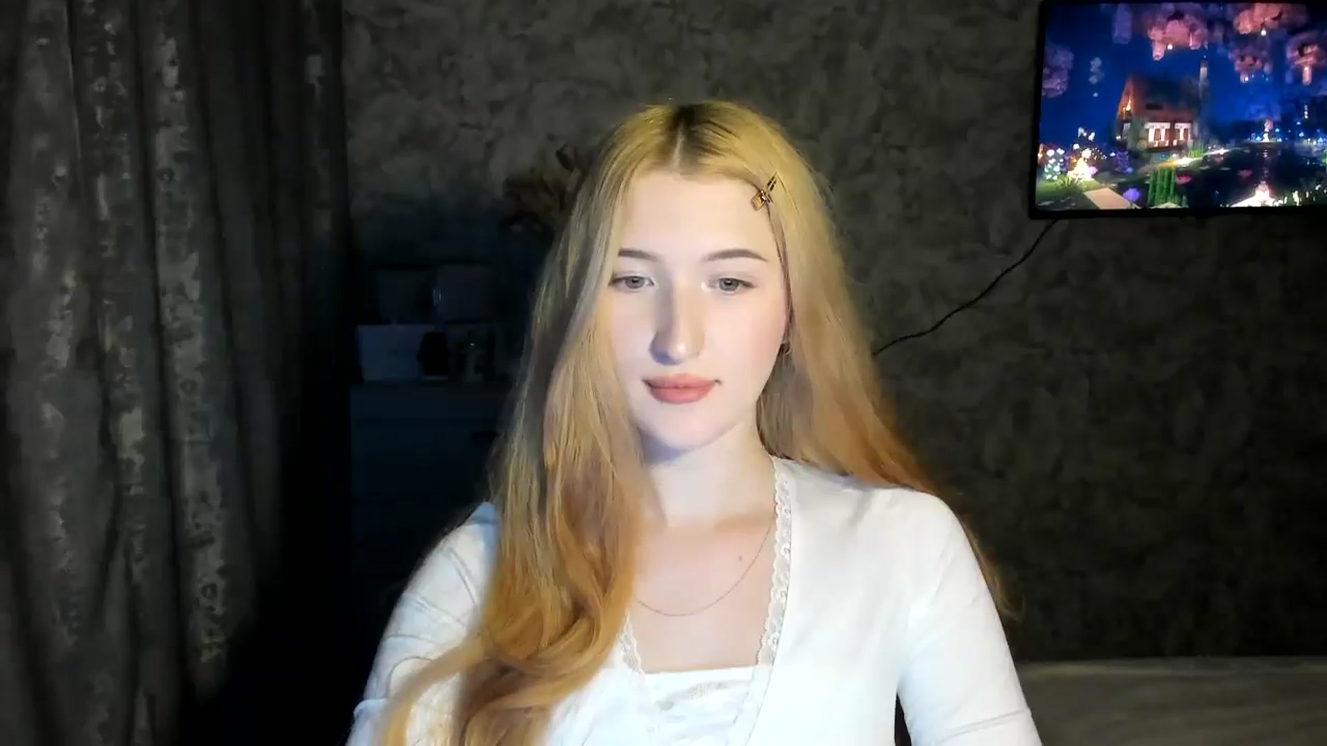 Gallery image thumbnail from Ilona_Here's myfreecams stream on, 03/12/2026, 17:24 image 5 of 20