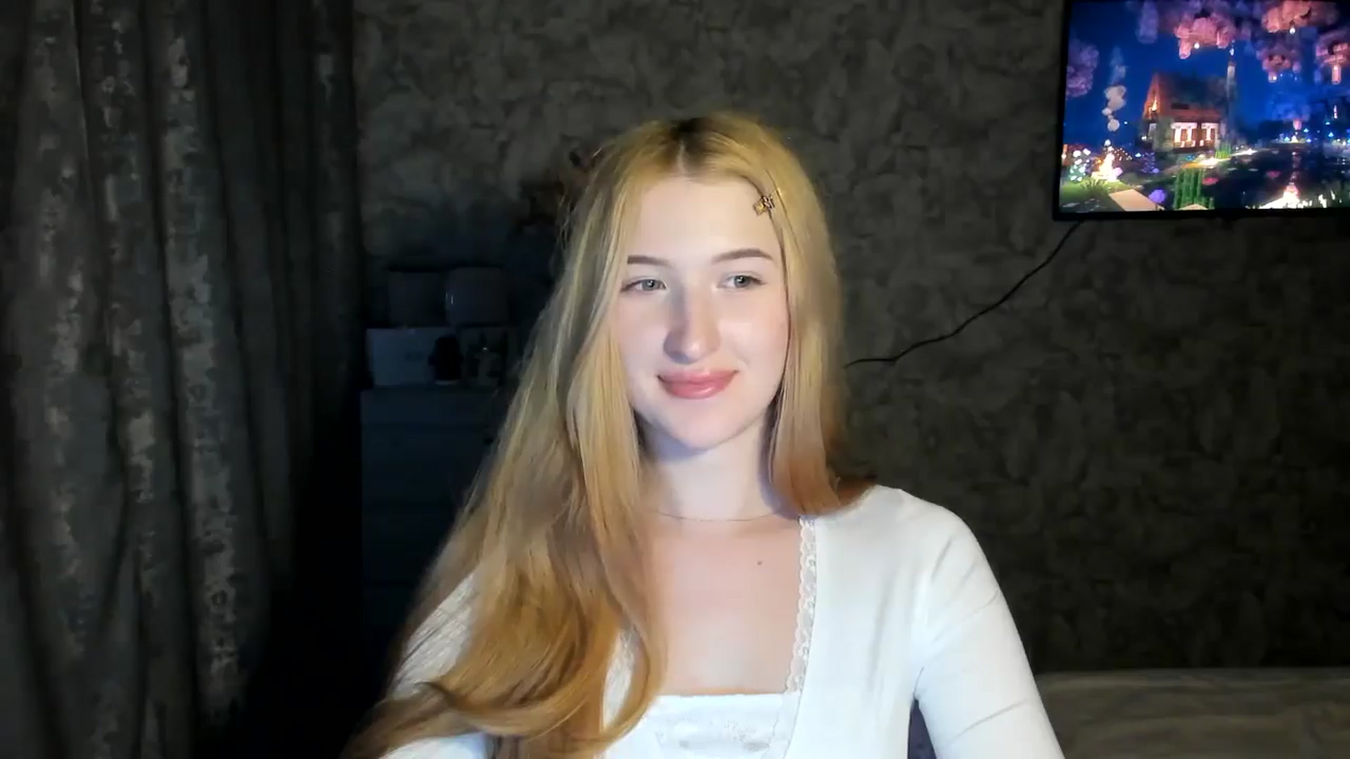 Gallery image thumbnail from Ilona_Here's myfreecams stream on, 03/12/2026, 20:17 image 7 of 20