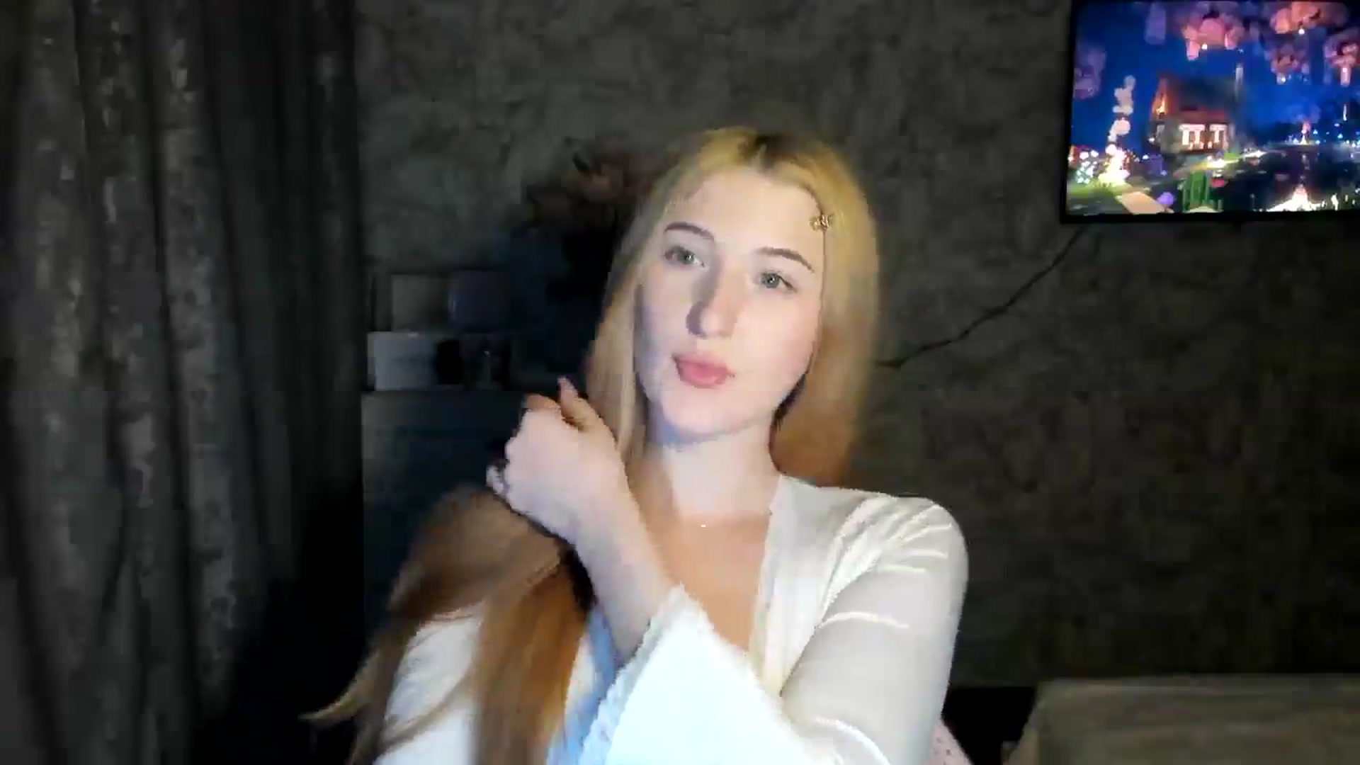 Gallery image thumbnail from Ilona_Here's myfreecams stream on, 03/12/2026, 20:17 image 11 of 20