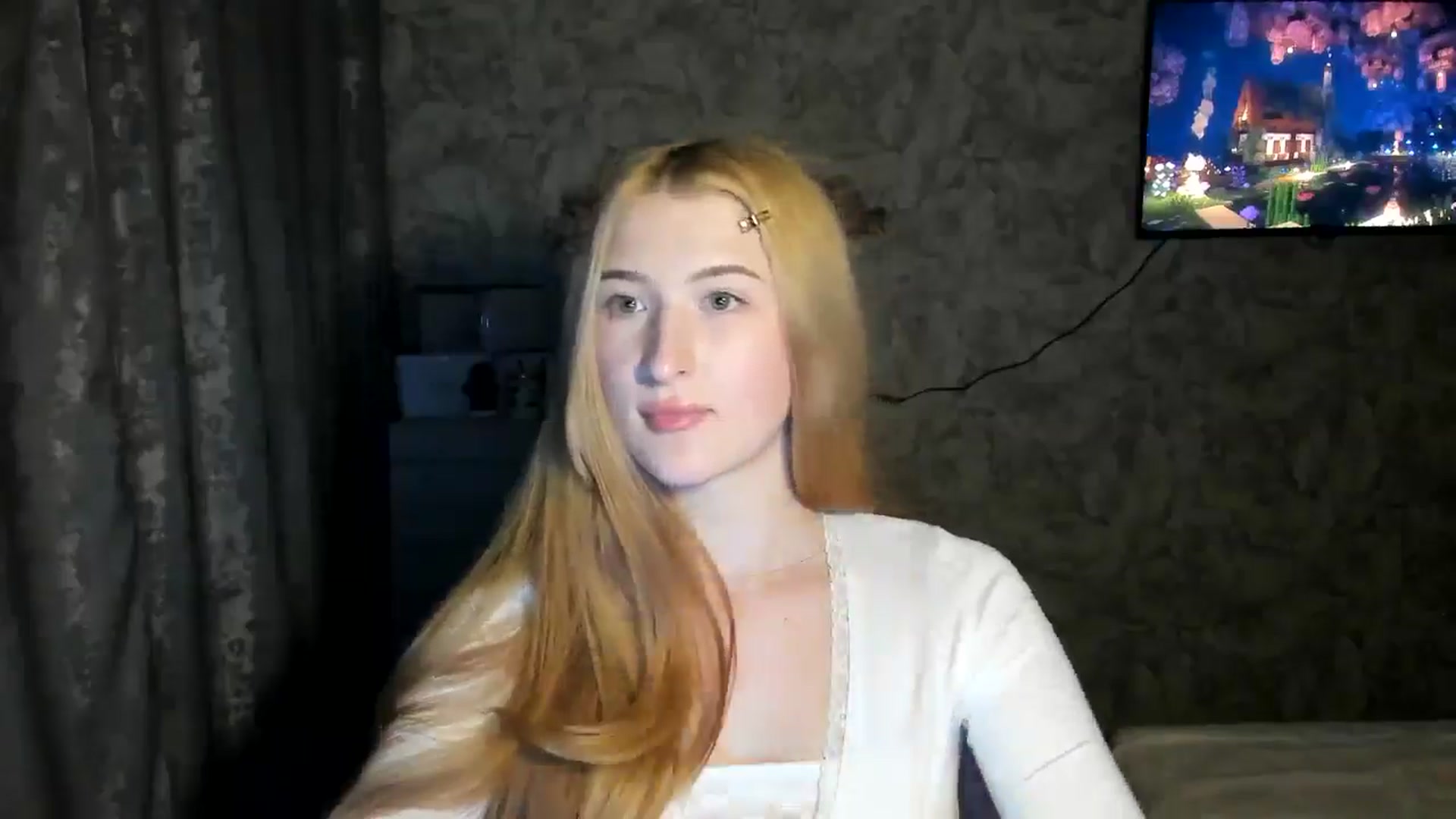Gallery image thumbnail from Ilona_Here's myfreecams stream on, 03/12/2026, 20:17 image 13 of 20