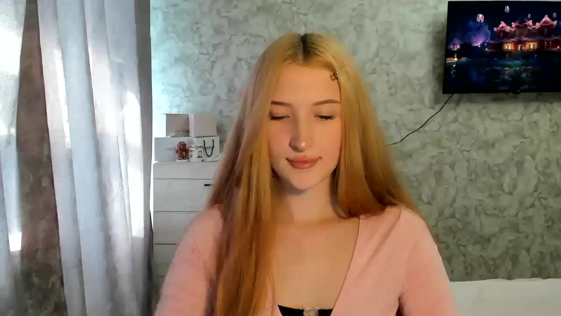 Gallery image thumbnail from Ilona_Here's myfreecams stream on, 03/15/2026, 12:30 image 5 of 20