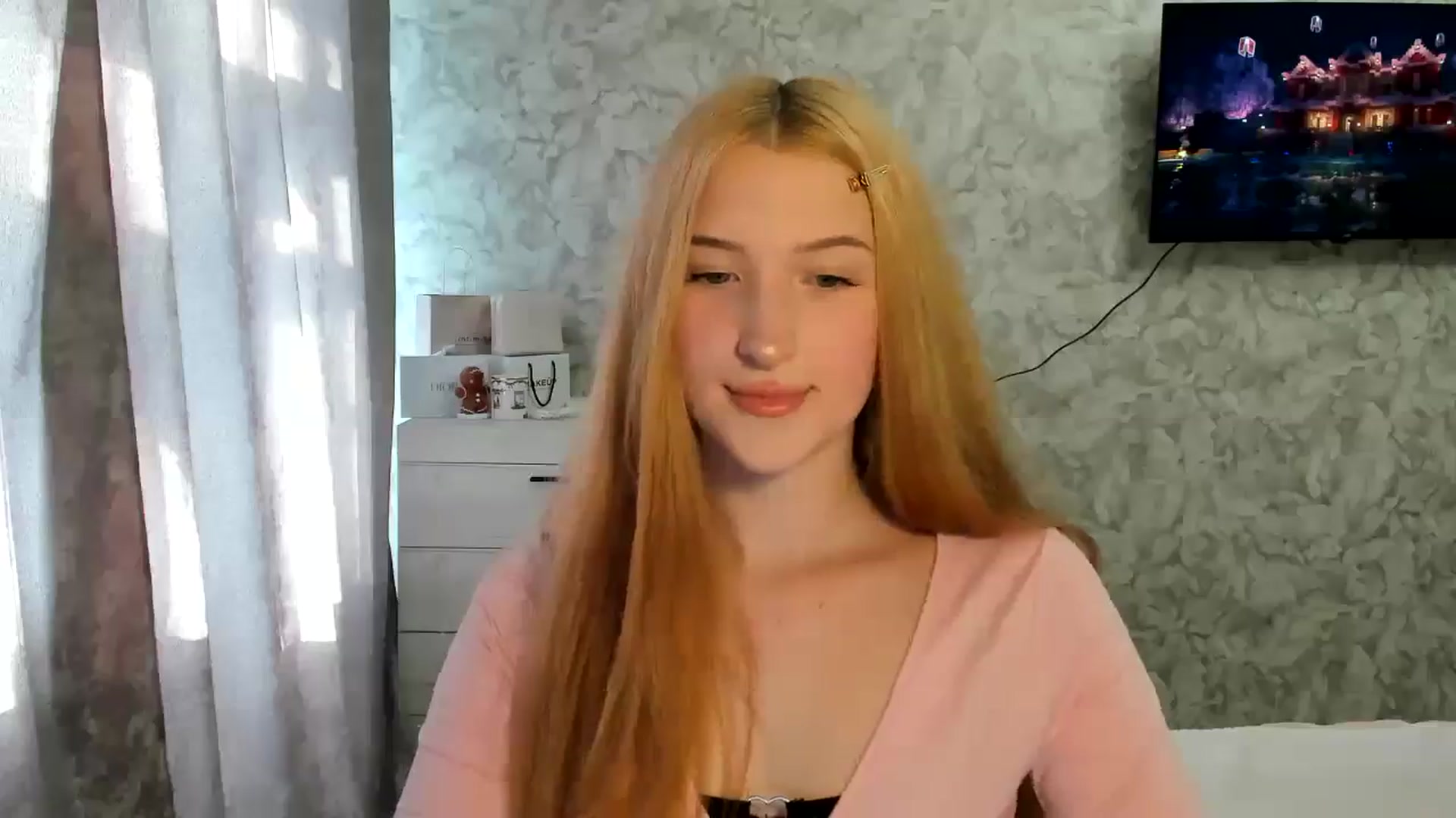 Gallery image thumbnail from Ilona_Here's myfreecams stream on, 03/15/2026, 12:56 image 15 of 20