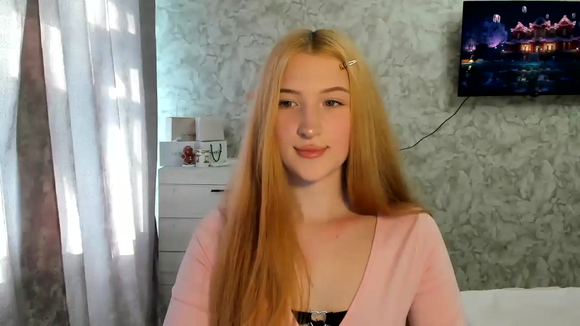 Gallery image thumbnail from Ilona_Here's myfreecams stream on, 03/15/2026, 12:56 image 18 of 20