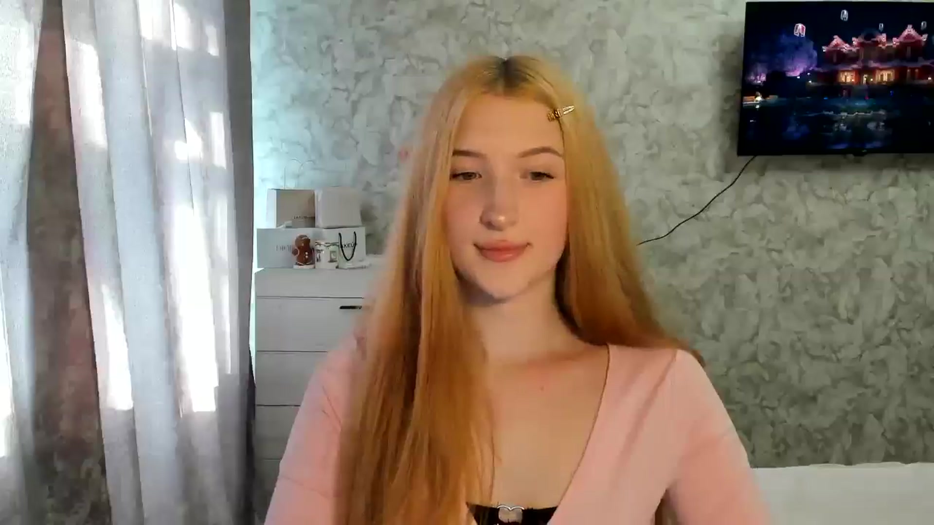 Gallery image thumbnail from Ilona_Here's myfreecams stream on, 03/15/2026, 12:56 image 17 of 20