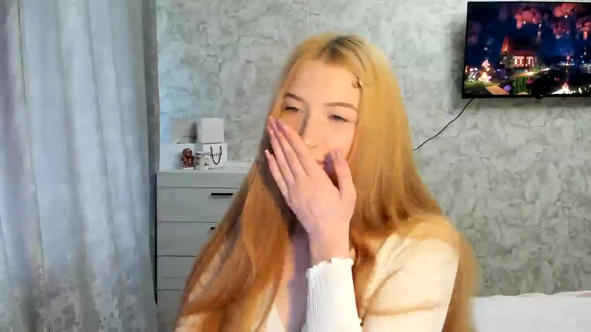 Gallery image thumbnail from Ilona_Here's myfreecams stream on, 03/17/2026, 13:11 image 19 of 20