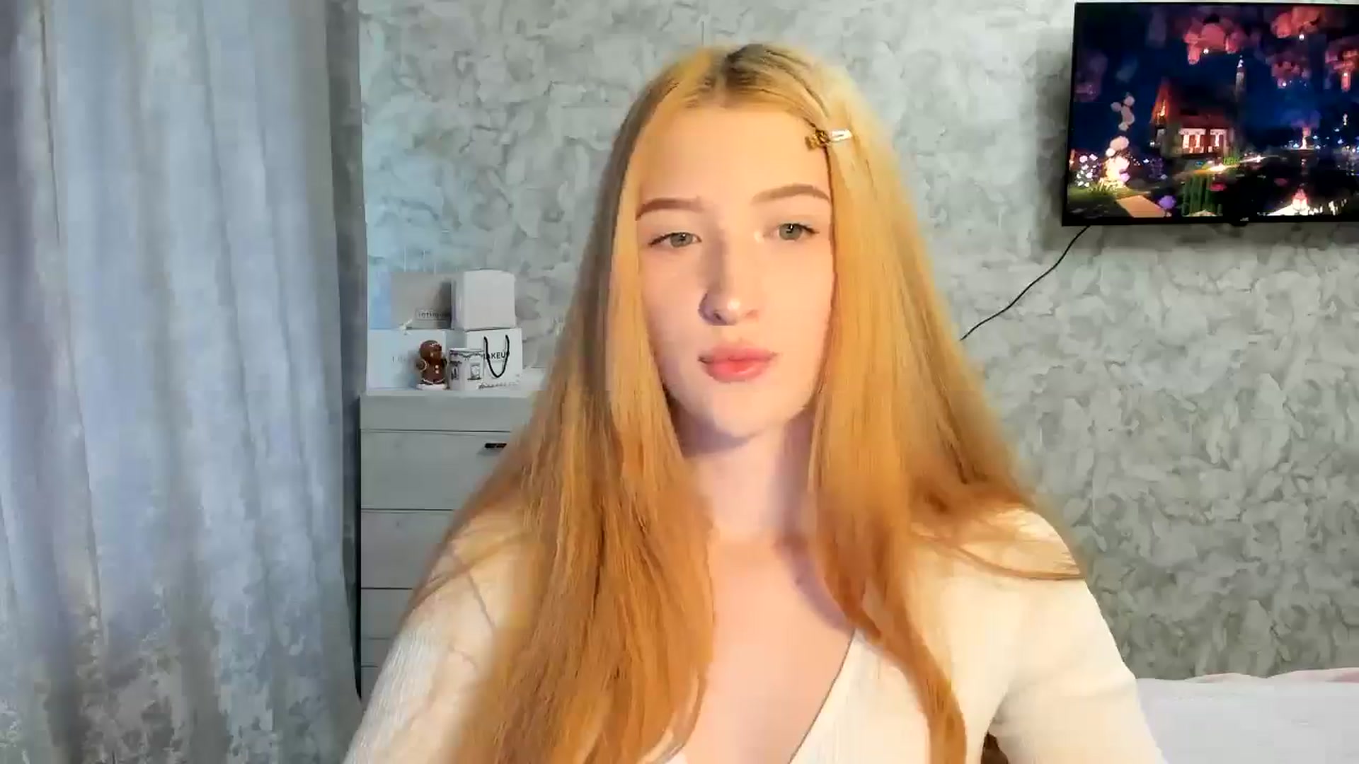 Gallery image thumbnail from Ilona_Here's myfreecams stream on, 03/17/2026, 13:11 image 2 of 20