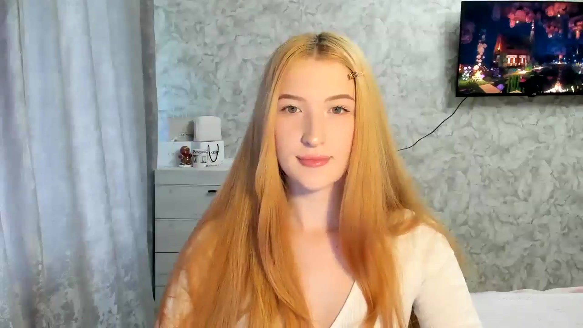 Gallery image thumbnail from Ilona_Here's myfreecams stream on, 03/17/2026, 13:11 image 20 of 20