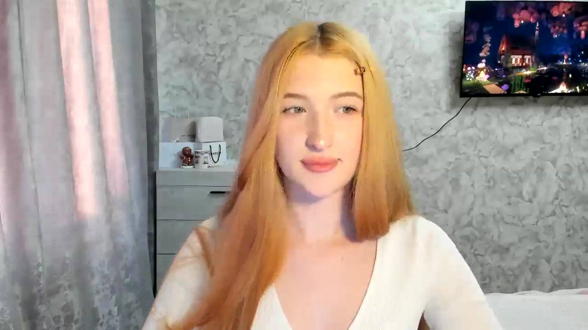 Gallery image thumbnail from Ilona_Here's myfreecams stream on, 03/17/2026, 15:16 image 13 of 20