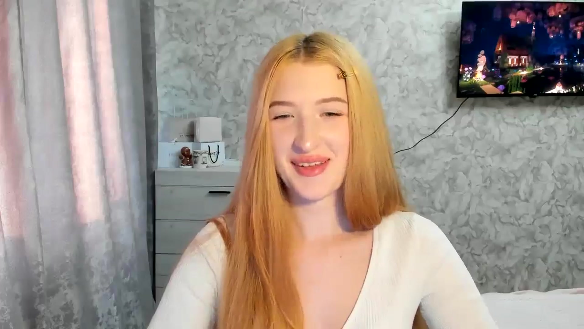 Gallery image thumbnail from Ilona_Here's myfreecams stream on, 03/17/2026, 15:16 image 8 of 20
