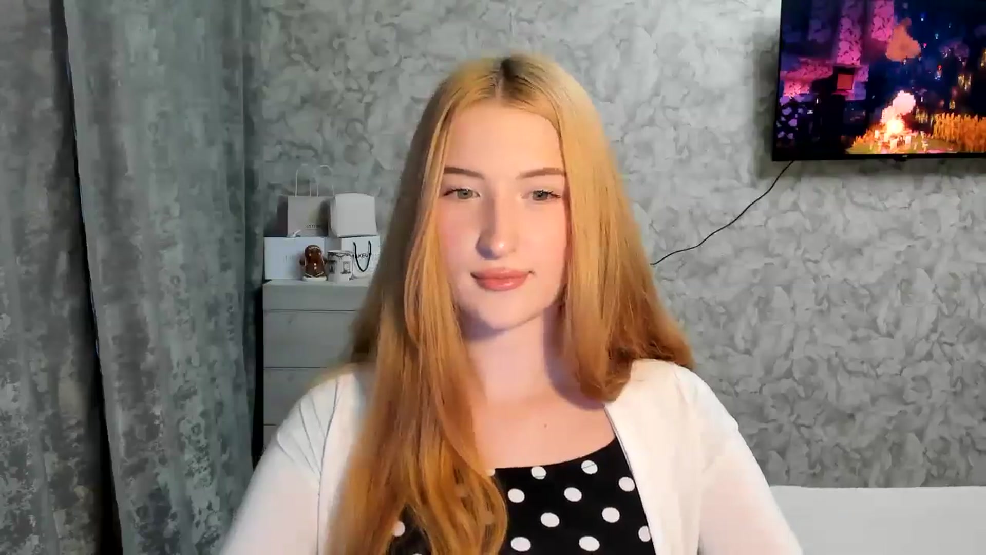 Gallery image thumbnail from Ilona_Here's myfreecams stream on, 03/19/2026, 16:30 image 10 of 20