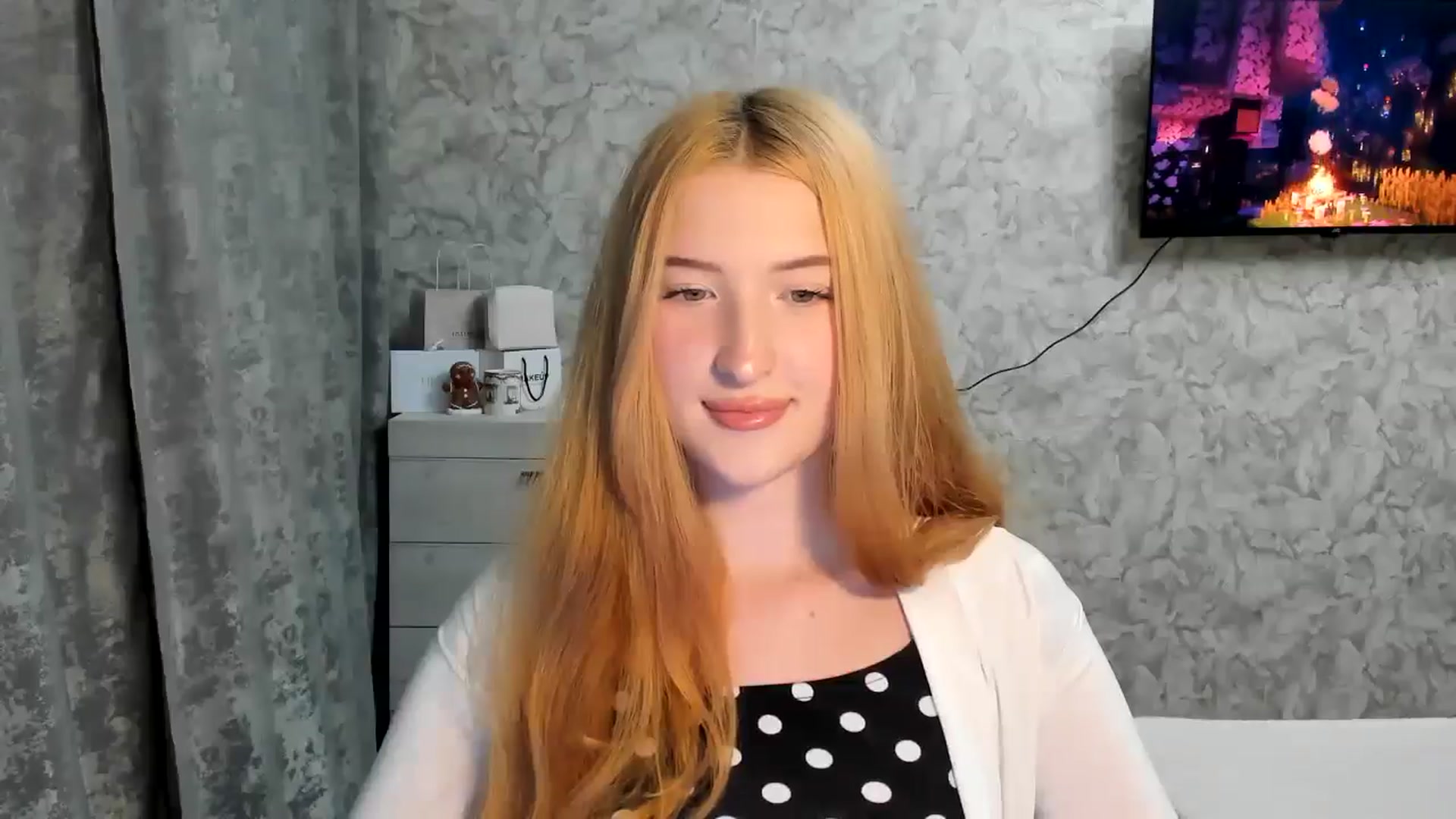 Gallery image thumbnail from Ilona_Here's myfreecams stream on, 03/19/2026, 16:30 image 13 of 20