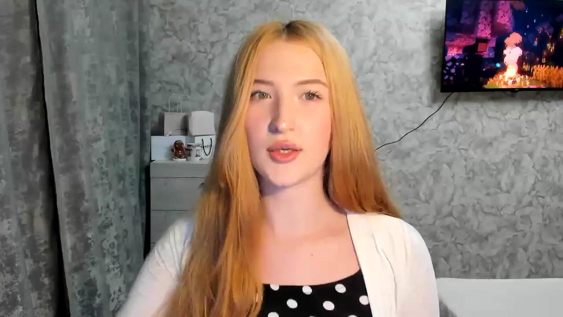 Gallery image thumbnail from Ilona_Here's myfreecams stream on, 03/19/2026, 16:30 image 15 of 20
