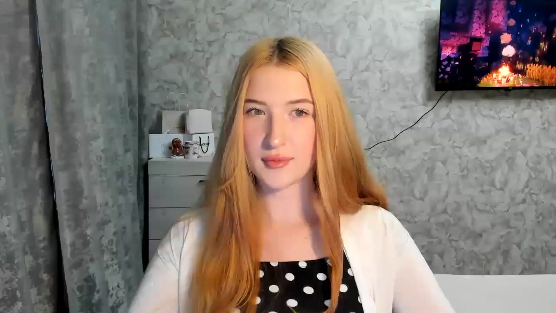 Gallery image thumbnail from Ilona_Here's myfreecams stream on, 03/19/2026, 16:30 image 7 of 20