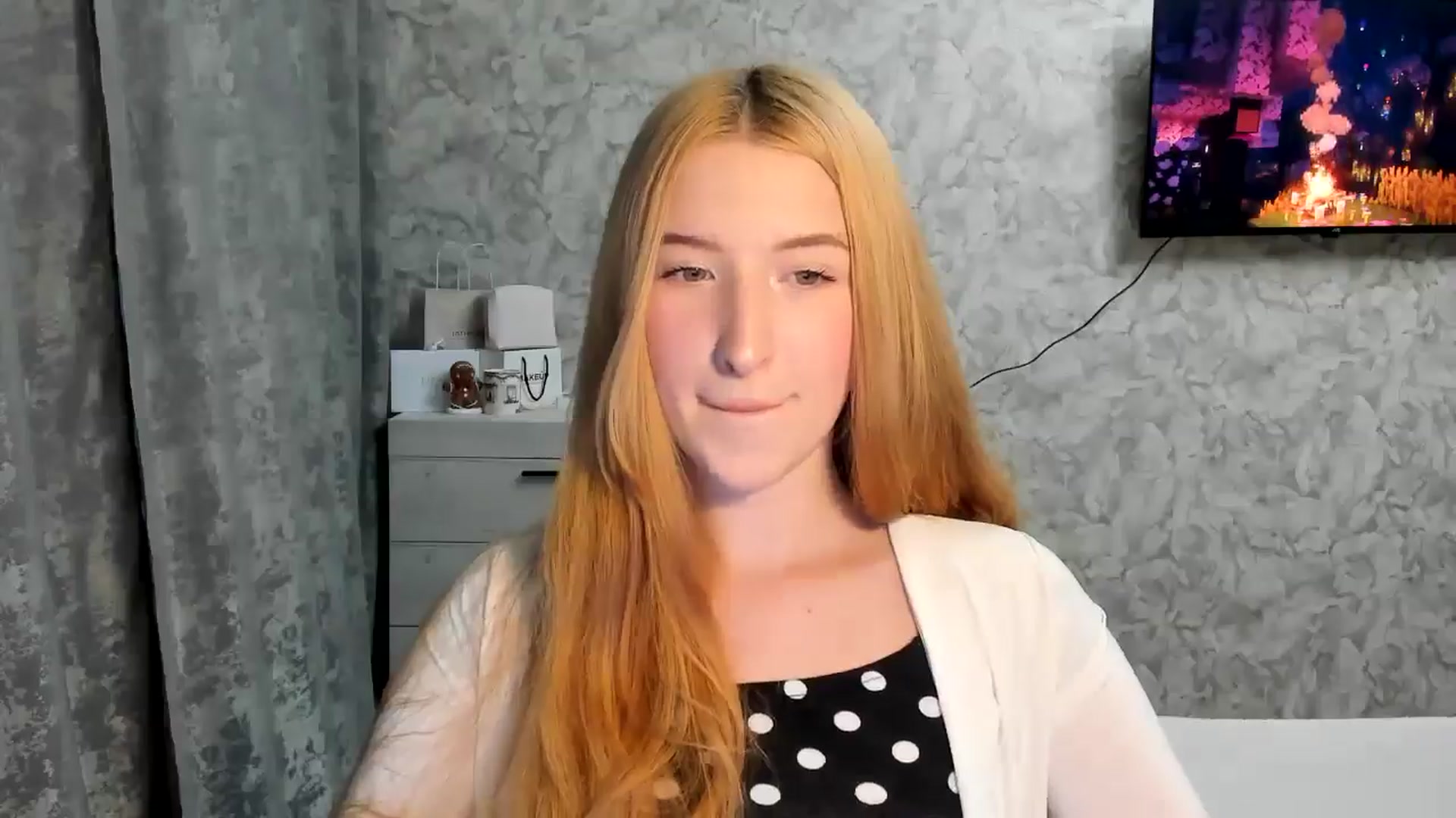 Gallery image thumbnail from Ilona_Here's myfreecams stream on, 03/19/2026, 16:30 image 11 of 20