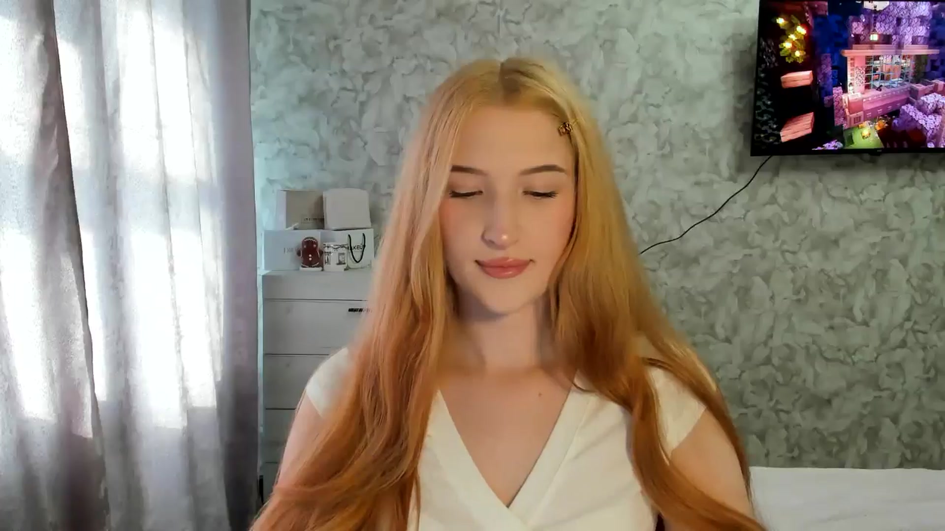 Gallery image thumbnail from Ilona_Here's myfreecams stream on, 03/22/2026, 13:27 image 2 of 20