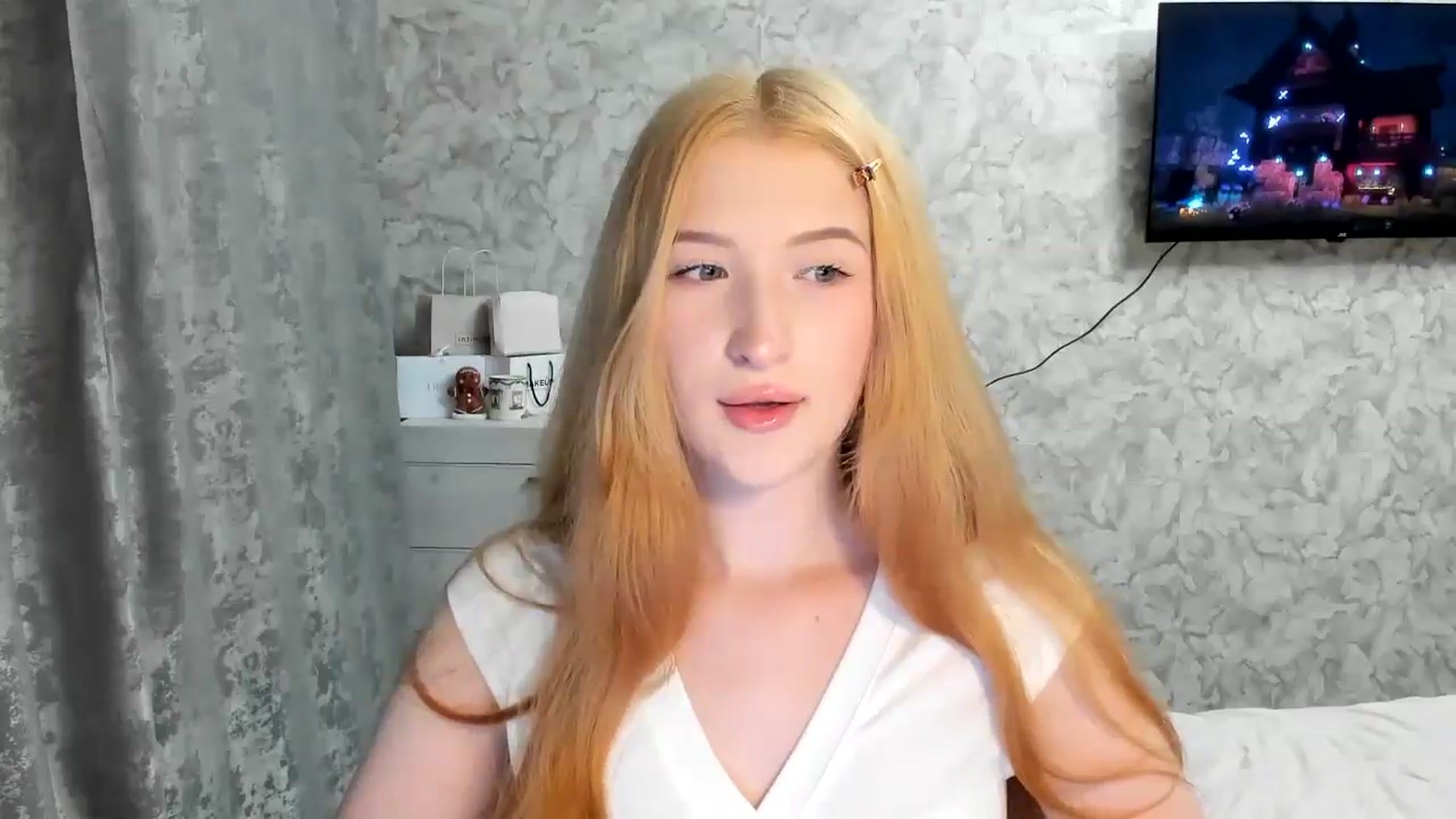 Gallery image thumbnail from Ilona_Here's myfreecams stream on, 03/22/2026, 20:59 image 2 of 20