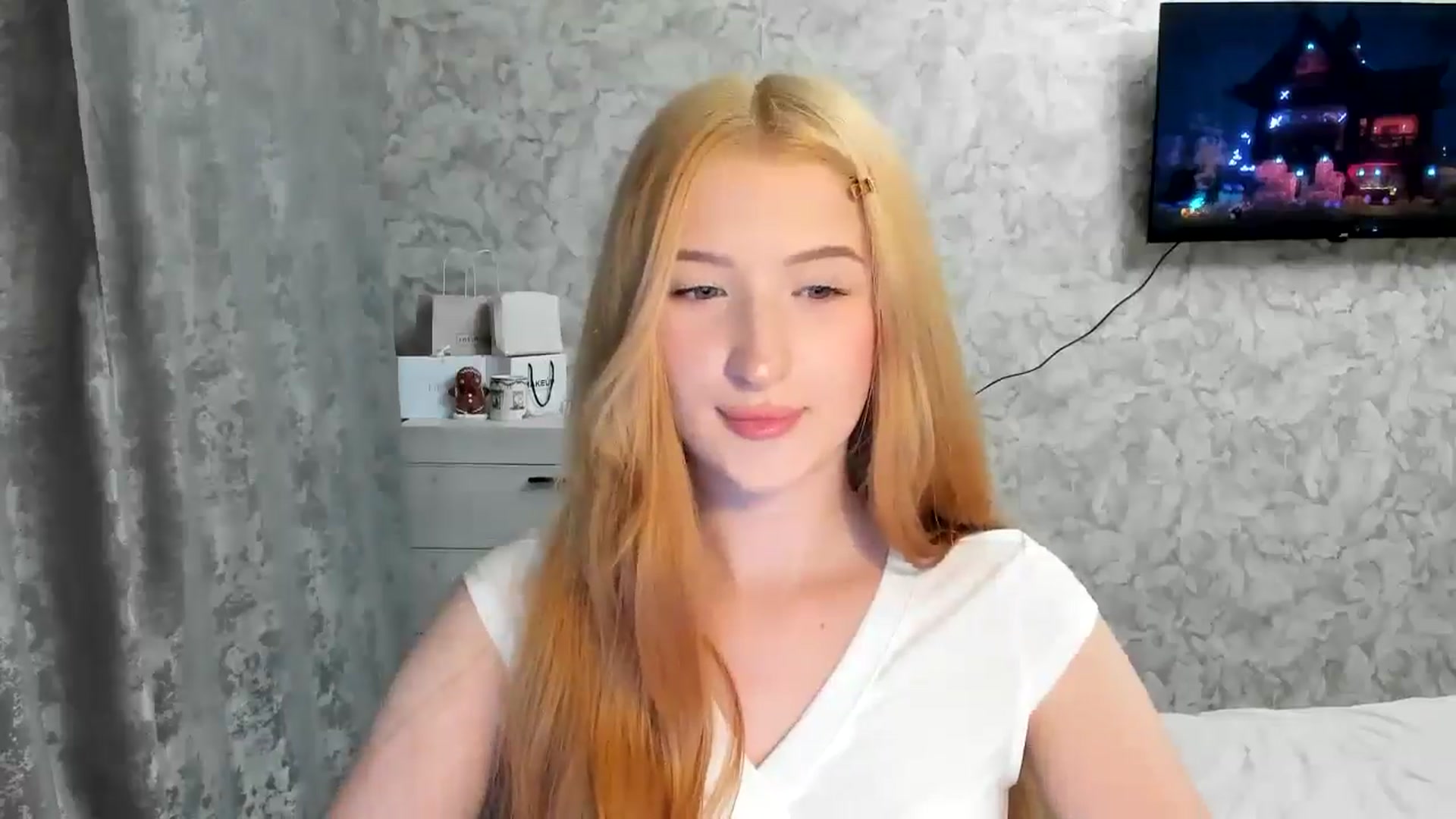 Gallery image thumbnail from Ilona_Here's myfreecams stream on, 03/22/2026, 22:03 image 2 of 20