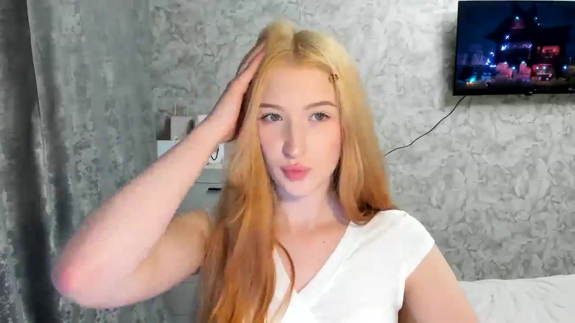 Gallery image thumbnail from Ilona_Here's myfreecams stream on, 03/22/2026, 22:03 image 3 of 20