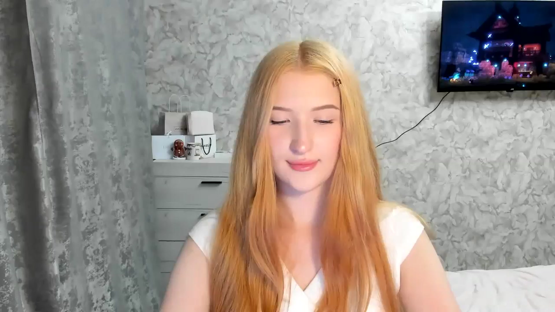 Gallery image thumbnail from Ilona_Here's myfreecams stream on, 03/22/2026, 22:49 image 20 of 20