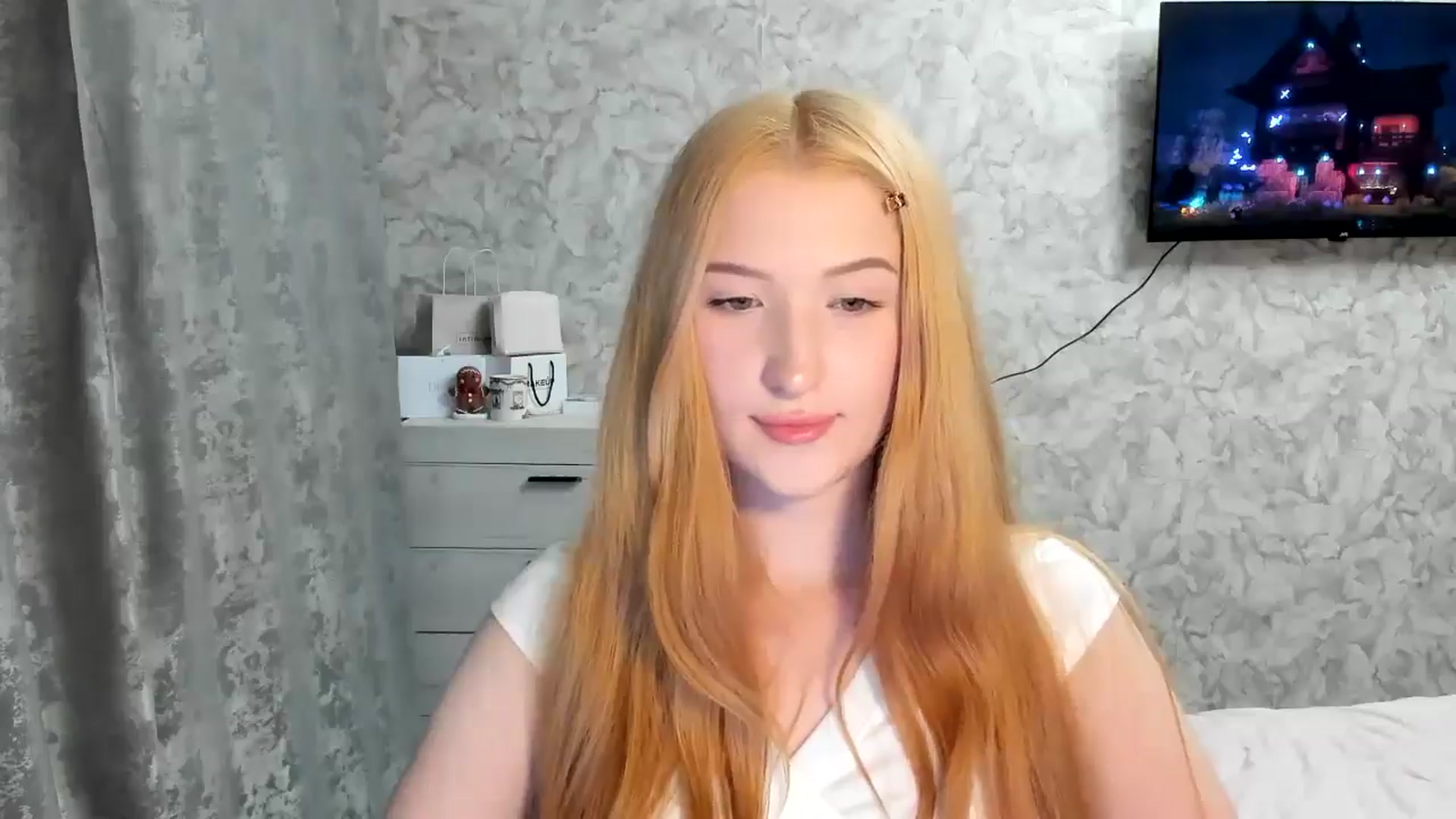 Gallery image thumbnail from Ilona_Here's myfreecams stream on, 03/22/2026, 22:49 image 15 of 20