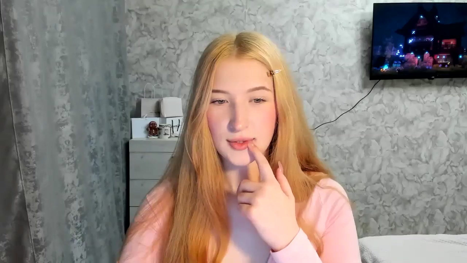 Gallery image thumbnail from Ilona_Here's myfreecams stream on, 03/24/2026, 15:57 image 3 of 20