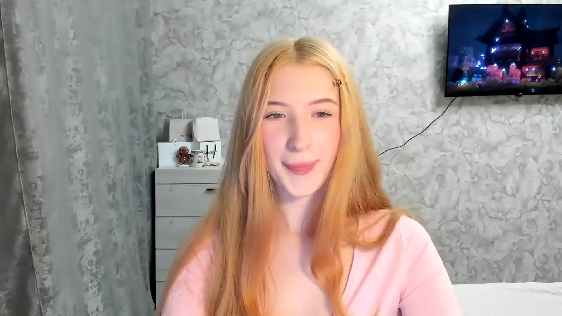 Gallery image thumbnail from Ilona_Here's myfreecams stream on, 03/24/2026, 16:55 image 9 of 20