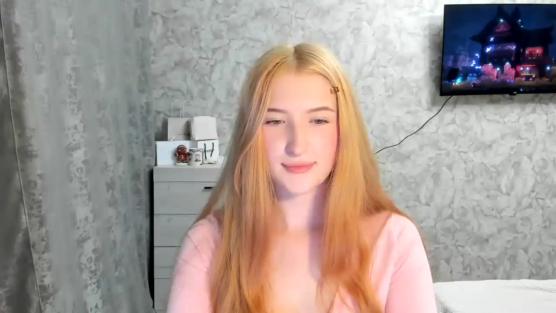 Gallery image thumbnail from Ilona_Here's myfreecams stream on, 03/24/2026, 16:55 image 10 of 20