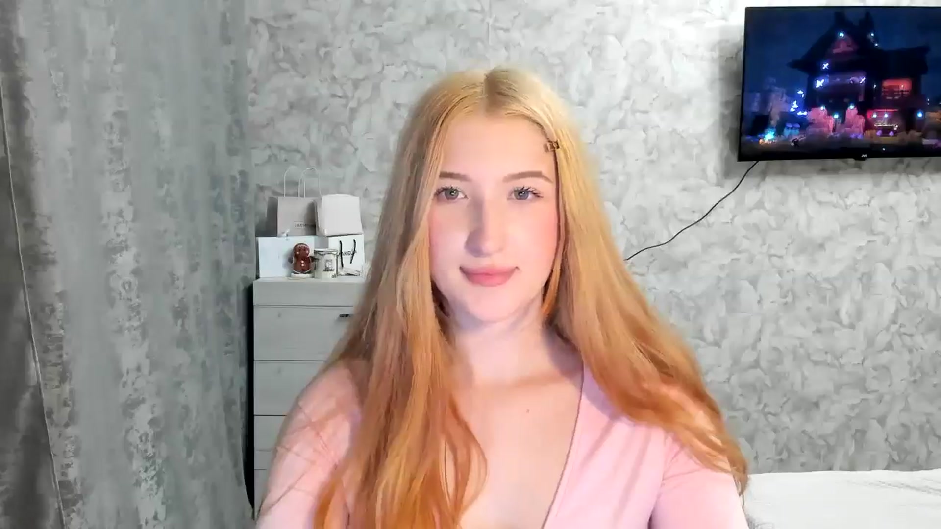 Gallery image thumbnail from Ilona_Here's myfreecams stream on, 03/24/2026, 19:08 image 13 of 20