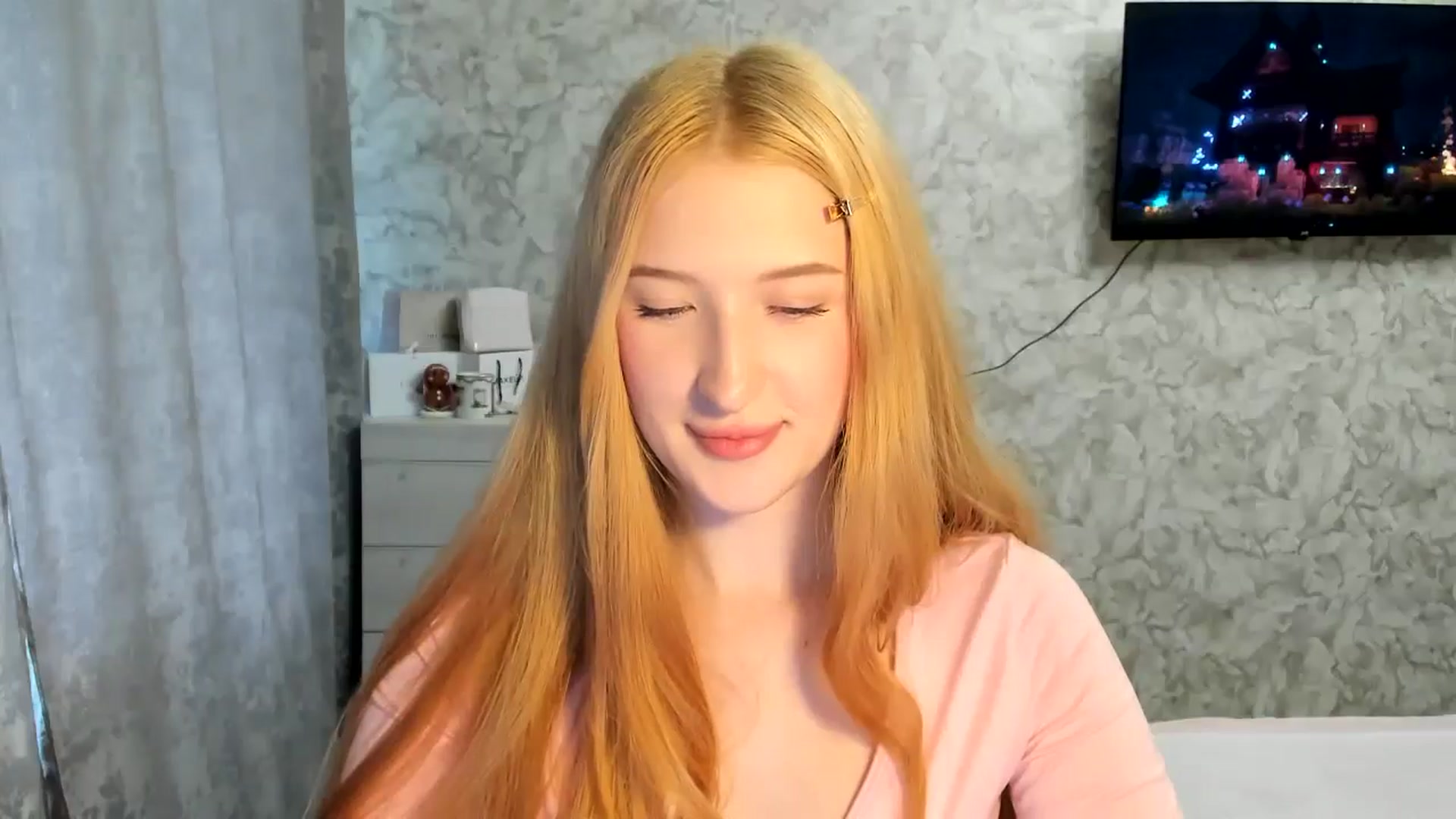 Gallery image thumbnail from Ilona_Here's myfreecams stream on, 03/25/2026, 14:42 image 5 of 20