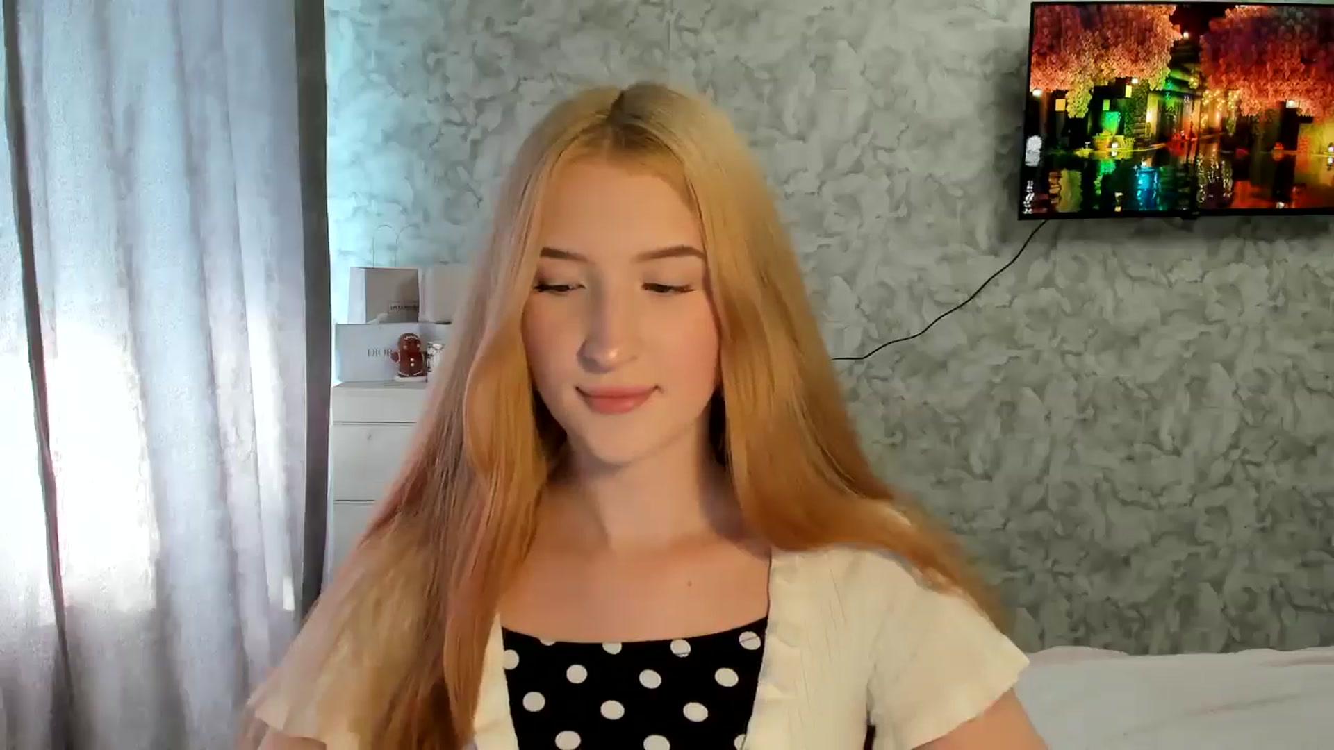 Gallery image thumbnail from Ilona_Here's myfreecams stream on, 03/29/2026, 11:34 image 10 of 20