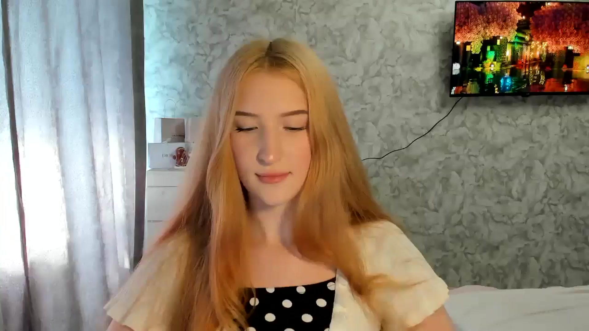 Gallery image thumbnail from Ilona_Here's myfreecams stream on, 03/29/2026, 11:34 image 13 of 20