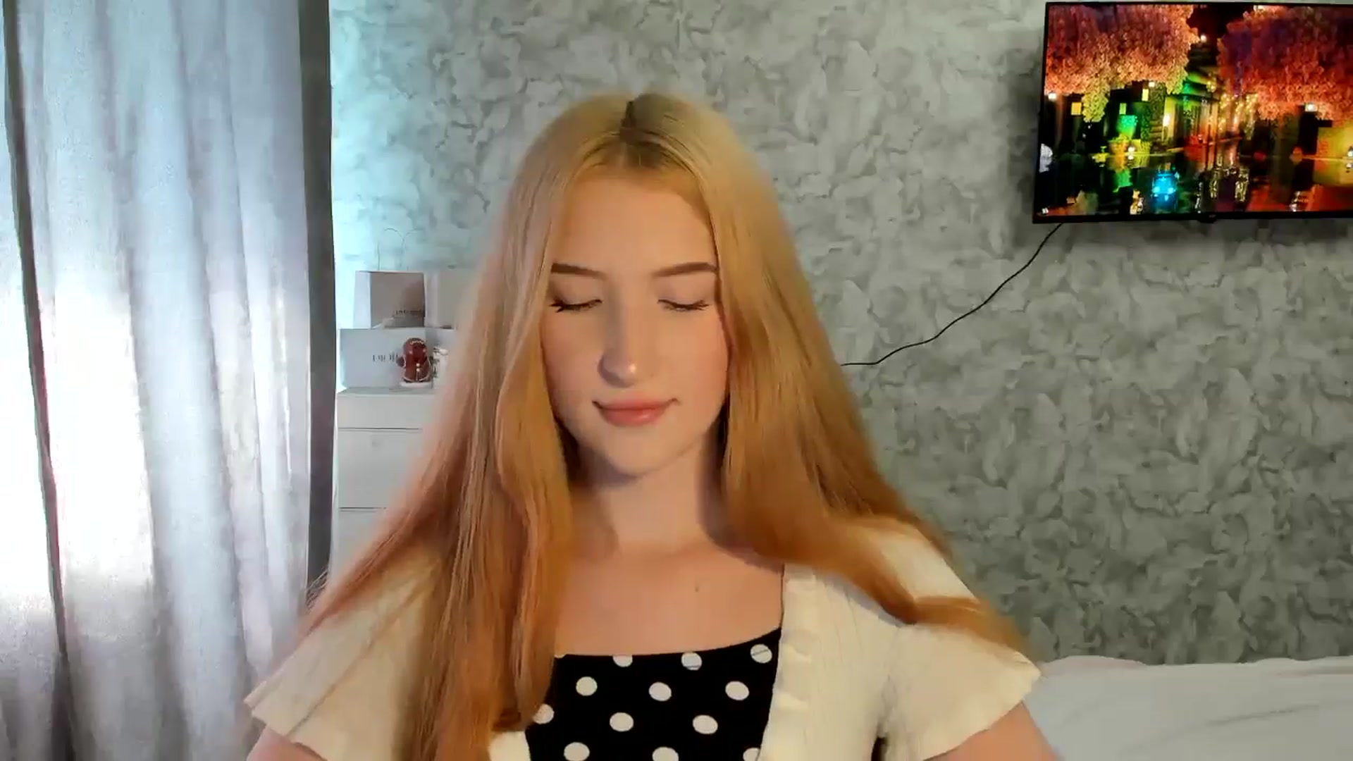 Gallery image thumbnail from Ilona_Here's myfreecams stream on, 03/29/2026, 11:34 image 19 of 20