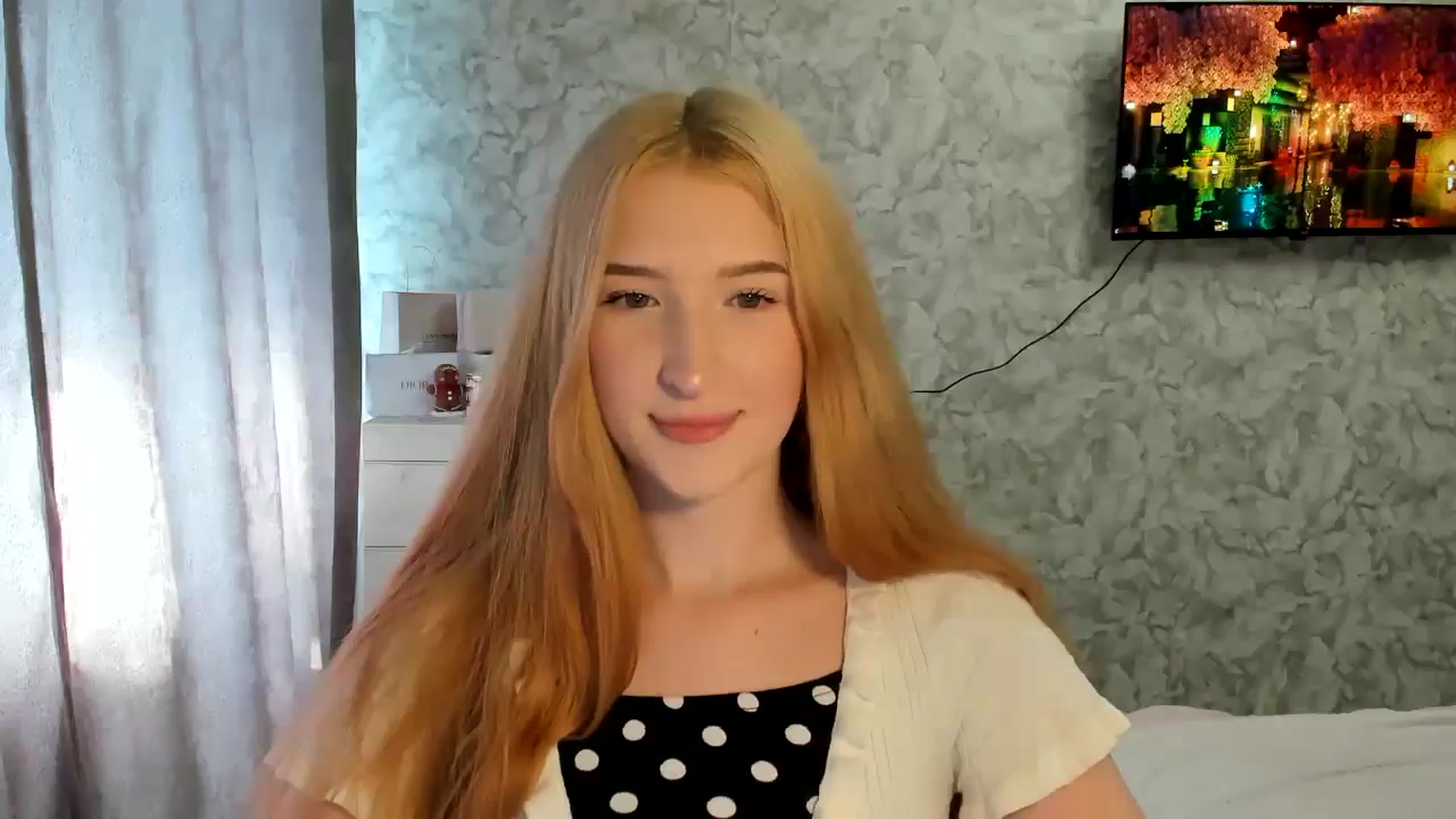 Gallery image thumbnail from Ilona_Here's myfreecams stream on, 03/29/2026, 11:34 image 7 of 20