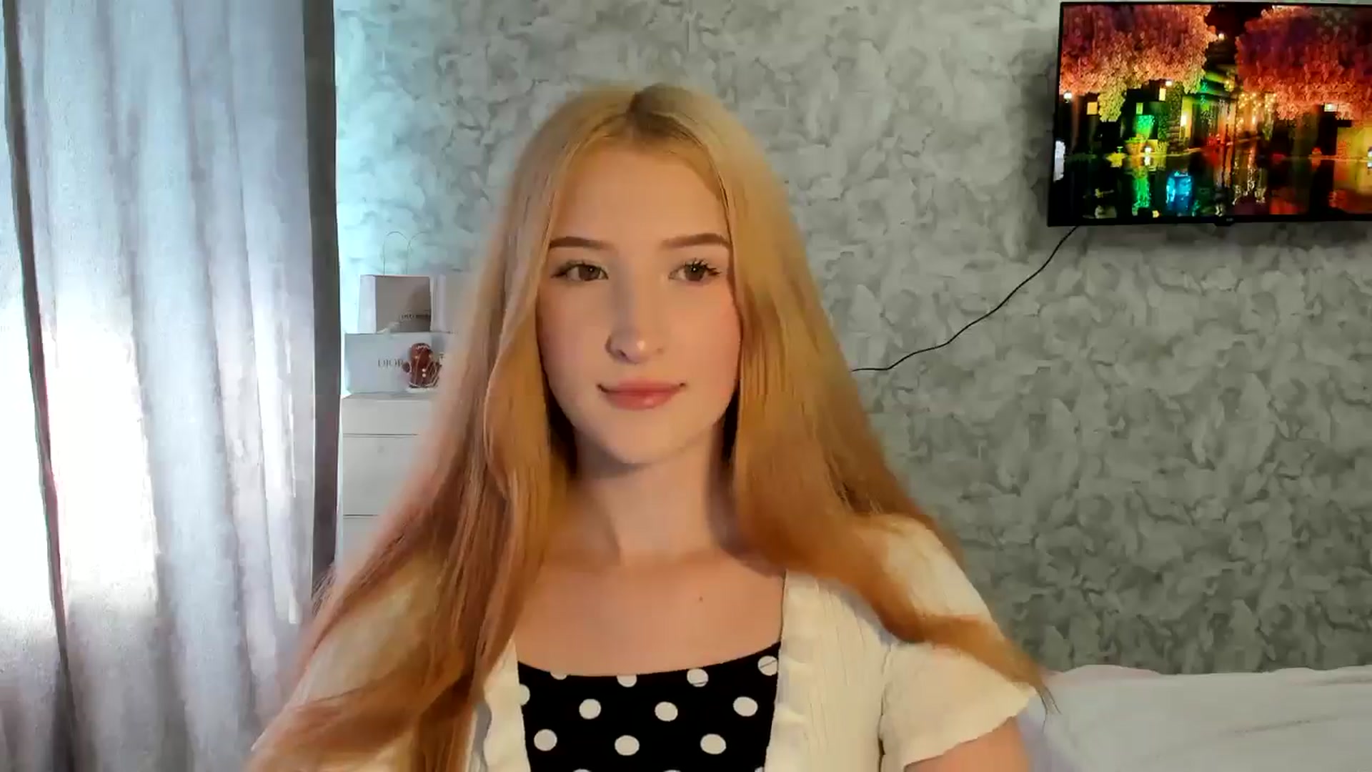 Gallery image thumbnail from Ilona_Here's myfreecams stream on, 03/29/2026, 11:34 image 15 of 20