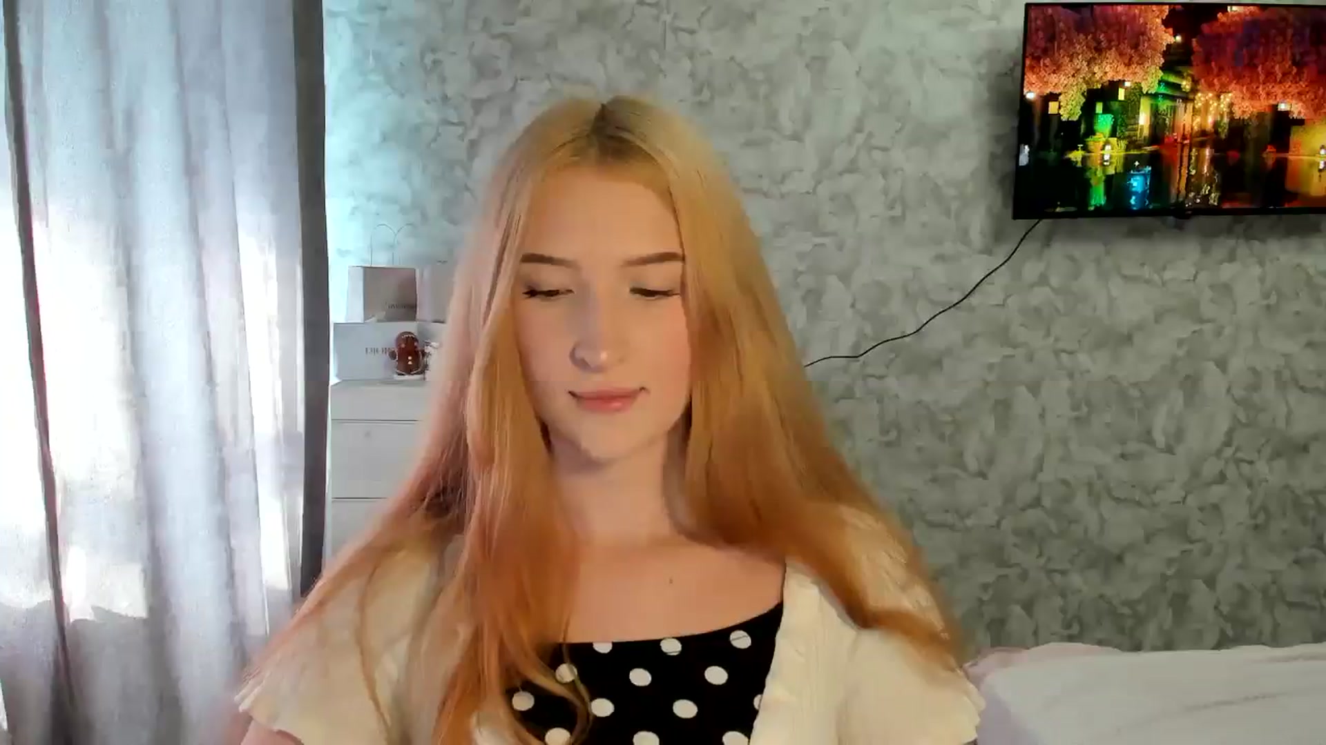 Gallery image thumbnail from Ilona_Here's myfreecams stream on, 03/29/2026, 11:52 image 17 of 20