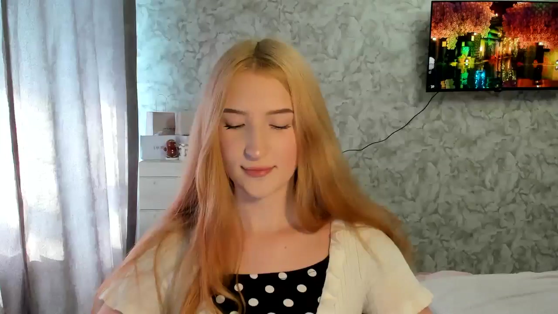 Gallery image thumbnail from Ilona_Here's myfreecams stream on, 03/29/2026, 11:52 image 13 of 20