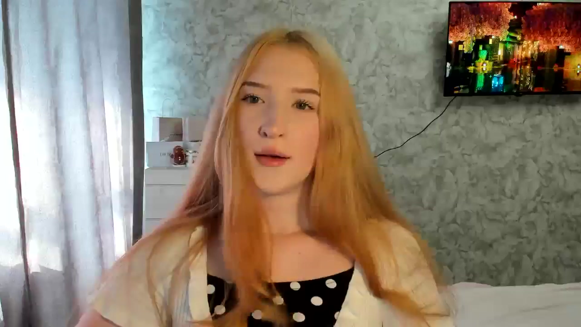Gallery image thumbnail from Ilona_Here's myfreecams stream on, 03/29/2026, 11:52 image 19 of 20