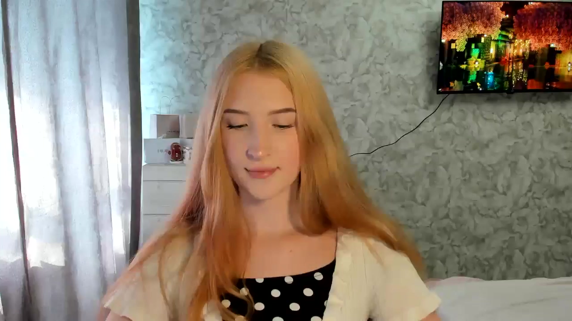 Gallery image thumbnail from Ilona_Here's myfreecams stream on, 03/29/2026, 11:52 image 15 of 20